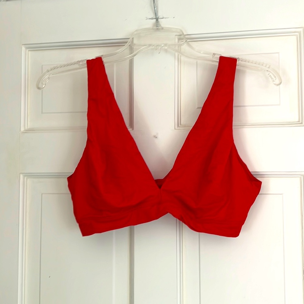 Red Victoria’s Secret Bralette. Size XL.